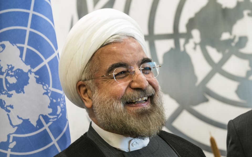 Иранският президент обеща премии при излизане от групата
