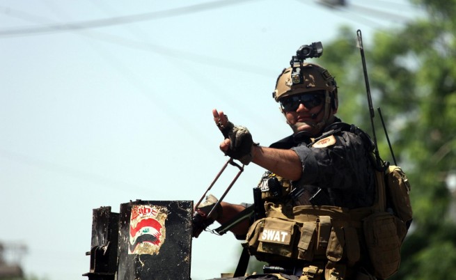 12 загинали и десетки ранени при терористичен акт в Багдад