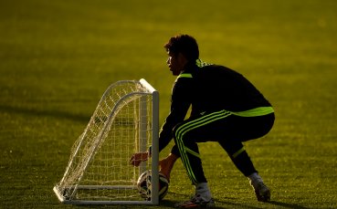 Дел Боске залага на Фабрегас, Гарсия и Диего Коща в атака