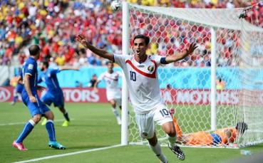 ВИДЕО: Брайън Руис е играч на мача при победата над Италия