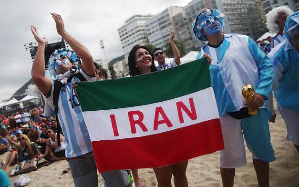 Иран подаде жалба срещу съдийството на мача с Аржентина