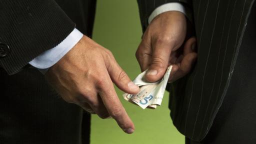  Арест на инспектори в БАБХ-Пловдив поради рушвет и изнудване 