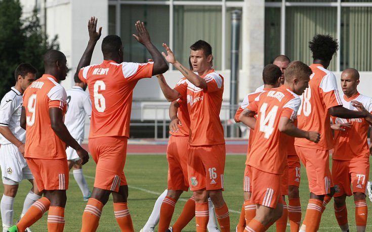 Литекс вече мисли за Европа, след 2:0 срещу Славия