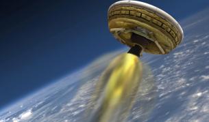 НАСА изпрати "летяща чиния" в земната атмосфера