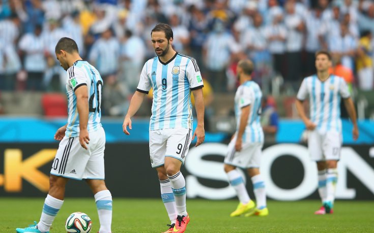 Сабея отново залага на 4-3-3 срещу Швейцария