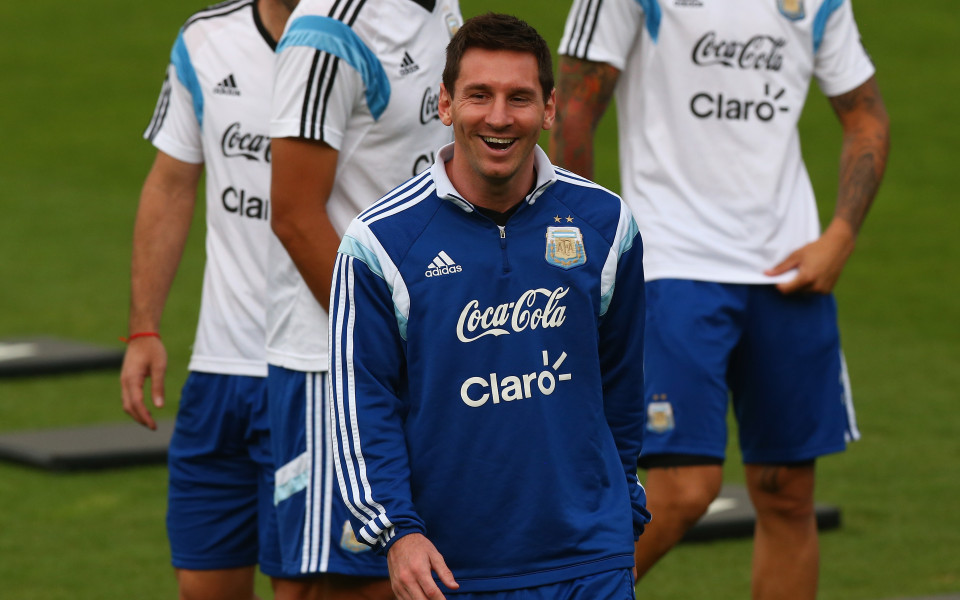 Треньорът на Аржентина: Отборът прави Меси велик