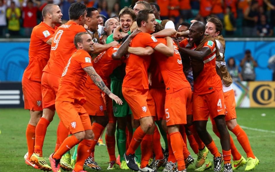 Невероятно: ФИФА изхвърли Холандия от хотела