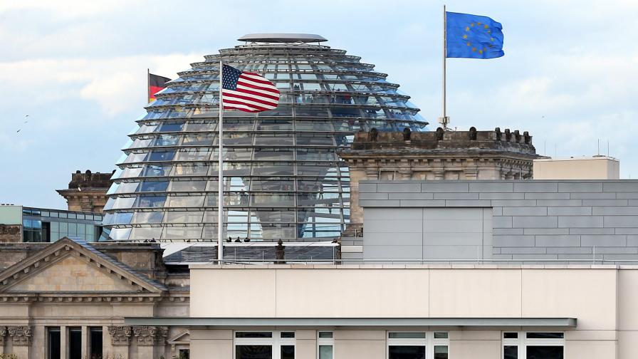 Берлин експулсира шефа на американските разузнавателни служби в Германия