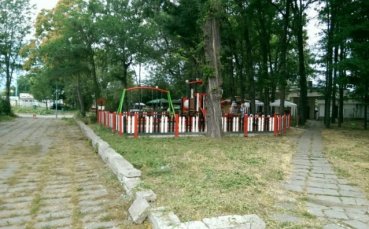 Сериозно почистване в целия спортен комплекс 