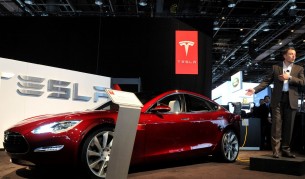 Единственото в момента предложение на „Тесла“ – „Модел S“