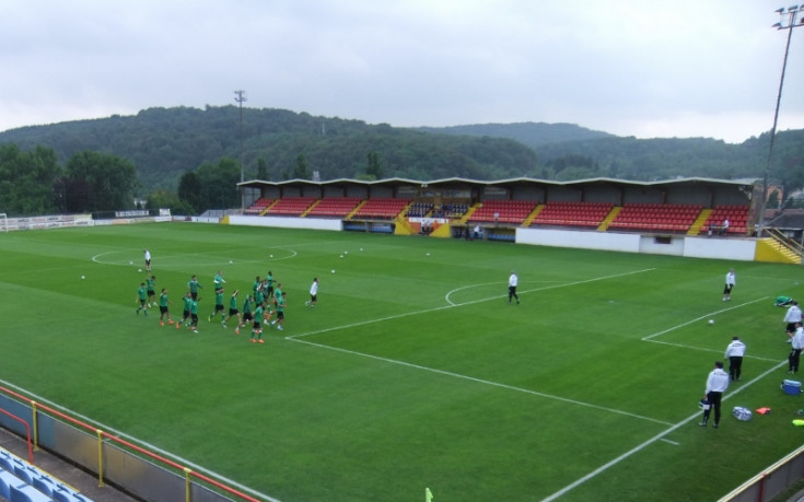 Екзотичен стадион посрещна Лудогорец в ШЛ