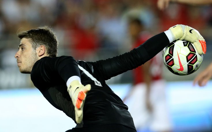 Манчестър Юнайтед стартира с разгромна победа при Луис ван Гаал