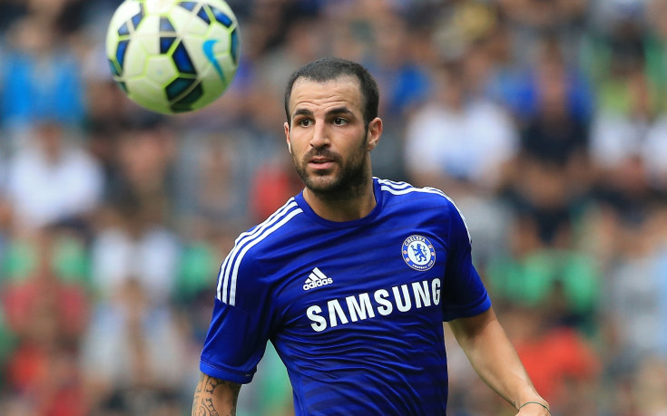 ВИДЕО: Фабрегас и Диего Коща не пропускат по време на тренировка