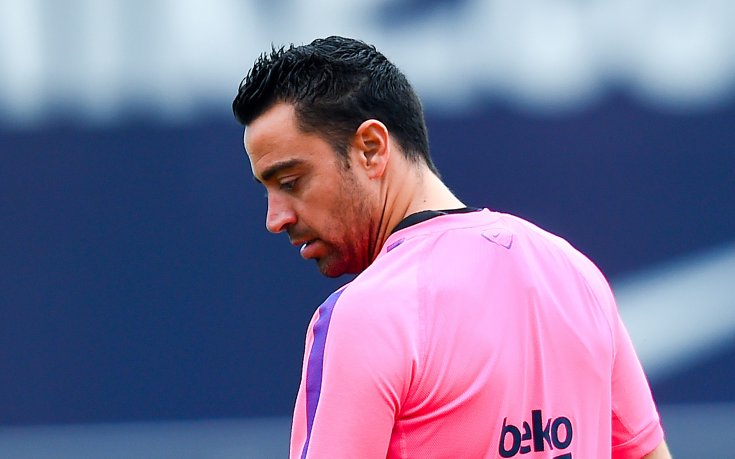 Луис Енрике убедил Шави да остане в Барса