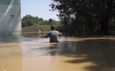Стихията в Северозападна България потопи и стадион