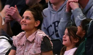 Кейти Холмс твърди, че е спряла да работи заради Сури