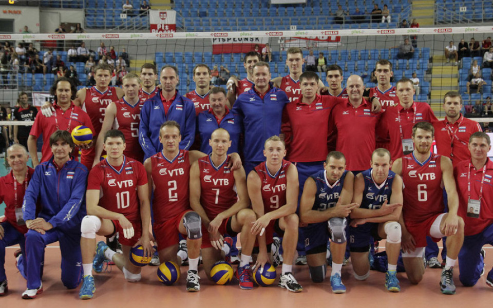 Русия отива със 17 играчи в Полша