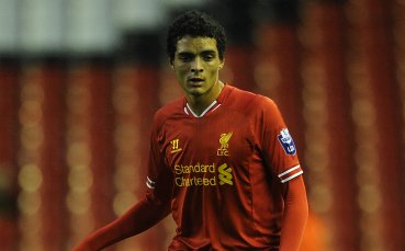 Официално: Ливърпул прати бранител да се обиграва в Бордо