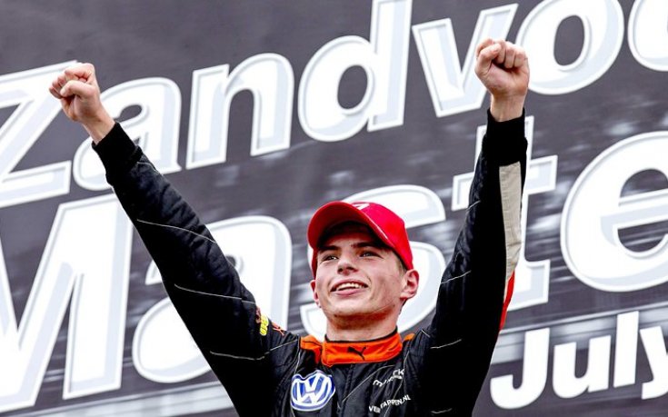 Ред Бул подкрепи пилота-тийнейджър Ферстапен