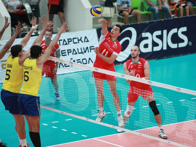 България Бразилия волейбол1