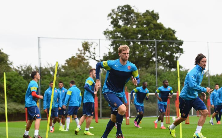 Арсенал готов за битка в реванша с Бешикташ