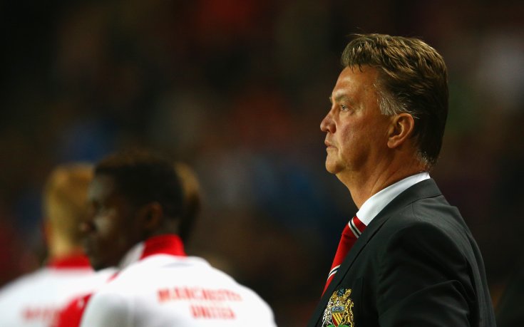 Ван Гаал гарантира титулярно място само на Рууни