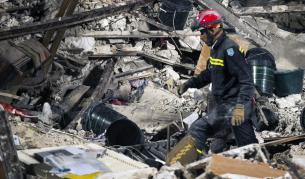 Рухна втора жилищна сграда във Франция