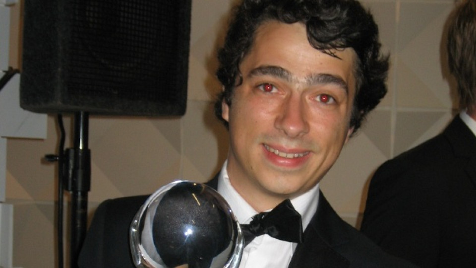 Илиян Метев с наградата за филма си