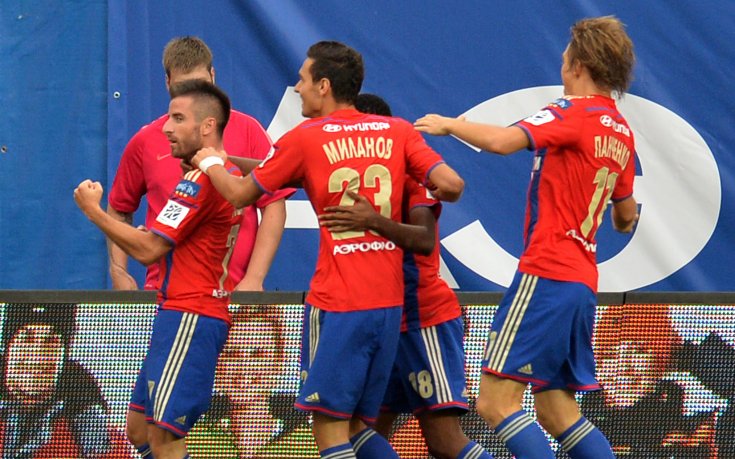 Миланов удари греда в трудна победа срещу последния