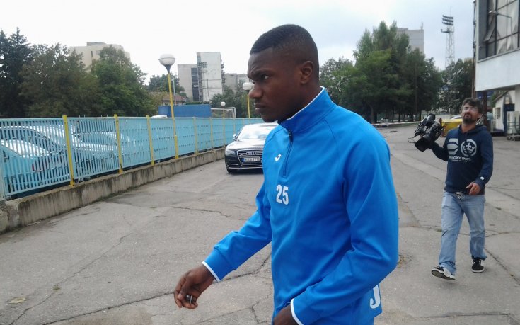 Левски пробва Ахил Анани