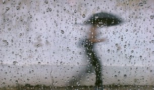 Дъждът причини транспортен хаос и наводнения в Пловдив