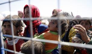 Германия осъди ужасния тормоз над бежанци в страната