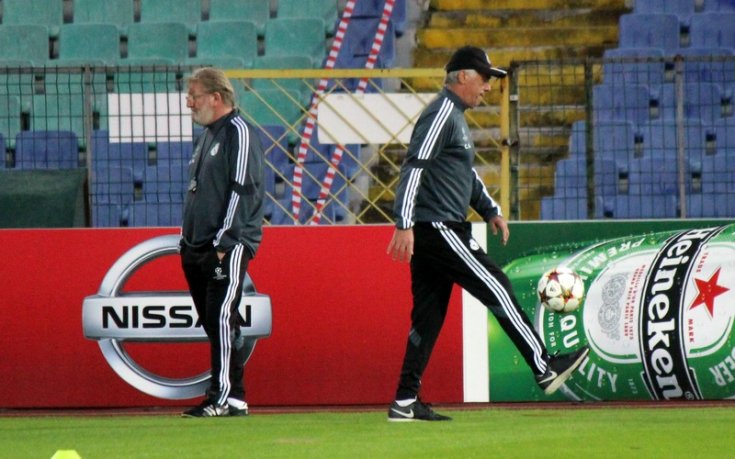 Анчелоти: Не бих наказал играч заради мобилен телефон