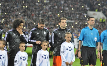 СНИМКИ: Фризьорският салон на Реал