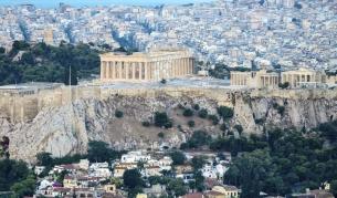 Гръцки инженери: Акрополът се руши