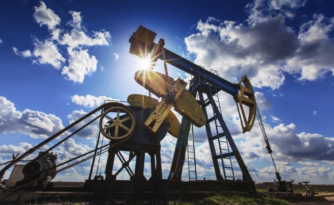 До какво ще доведе сривът на цените на петрола?