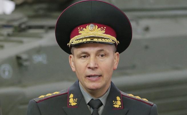 Порошенко освободи от длъжност министъра на отбраната
