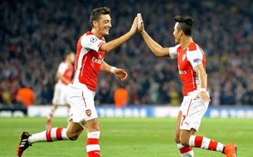 Месут Йозил благодари за подкрепата на феновете