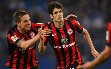 Айнтрахт иска по-дълго под наем талант на Челси