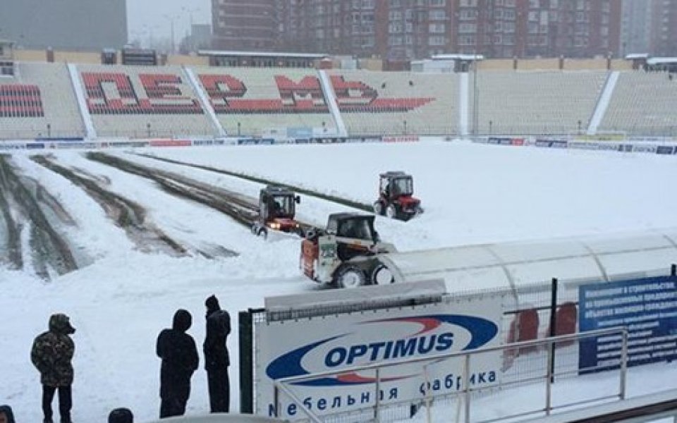 Отложиха Амкар-Динамо заради силен снеговалеж