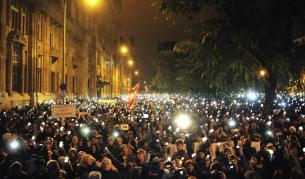 ЕК смъмри Унгария заради данъка за интернет