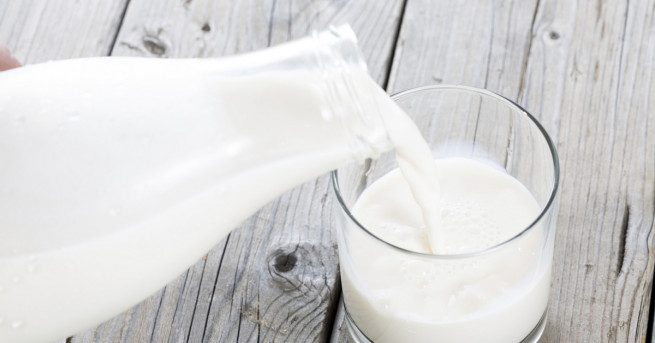 Схемите Училищен плод и Училищно мляко уреждащи условията и реда