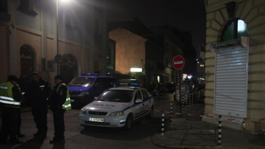 Чужденец простреля друг в центъра на София