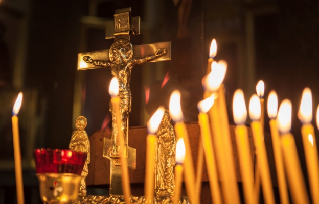 кръст свещ христос християнство