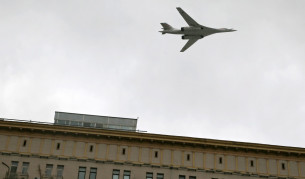 Свръхзвуковият стратегически бомбардировач-ракетоносец „Ту-160“