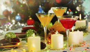 Рецепти за освежаващи летни коктейли (видео)