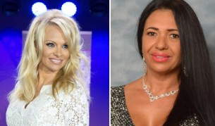 Случайна снимка на Памела Андерсън от фотографска агенция, направена по време на събитие и официална снимка на Анита Мейзер, публикувана в сайта на конкурса "Мисис Свят"