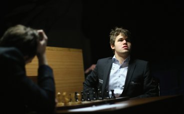 ВИДЕО: Карлсен и Ананд с ново реми