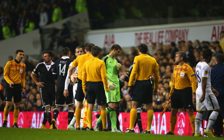 СНИМКИ: Шокираща инвазия на Тотнъм - Партизан