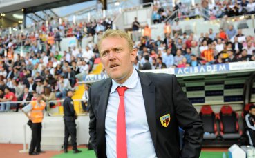 Просинечки стана селекционер на Азербайджан